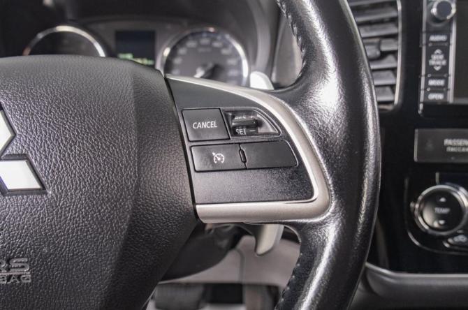 Mitsubishi Outlander III Рестайлинг с пробегом 2014 года, цена 1 599 000 рублей, 216000 км, внедорожник, Автокод Объявления