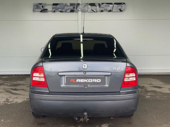 Skoda Octavia I (A4) Рестайлинг с пробегом 2010 года, цена 457 000 рублей, 251218 км, лифтбек, Автокод Объявления