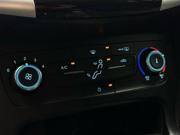 Ford Focus III Рестайлинг с пробегом 2018 года, цена 849 000 рублей, 207356 км, универсал, Автокод Объявления