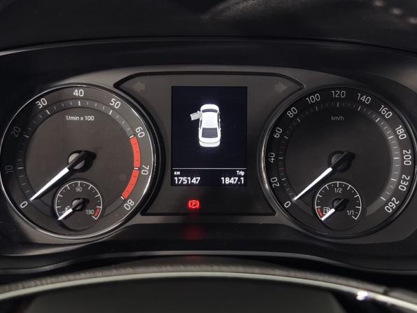 Skoda Octavia IV (A8) с пробегом 2021 года, цена 1 777 000 рублей, 172981 км, лифтбек, Автокод Объявления