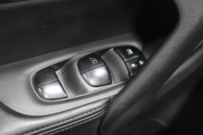 Nissan X-Trail III с пробегом 2015 года, цена 1 662 000 рублей, 131190 км, внедорожник, Автокод Объявления