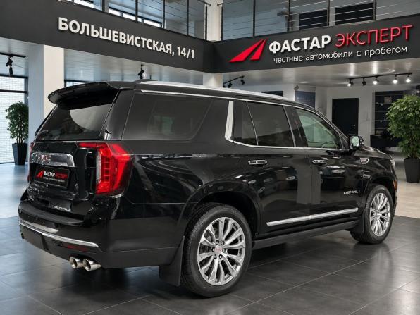 GMC Yukon V с пробегом 2022 года, цена 7 650 000 рублей, 43559 км, внедорожник, Автокод Объявления