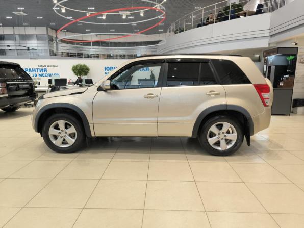 Suzuki Grand Vitara II Рестайлинг с пробегом 2010 года, цена 1 050 000 рублей, 190002 км, внедорожник, Автокод Объявления