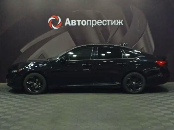 Honda Accord X с пробегом 2018 года, цена 1 820 000 рублей, 163724 км, седан, Автокод Объявления