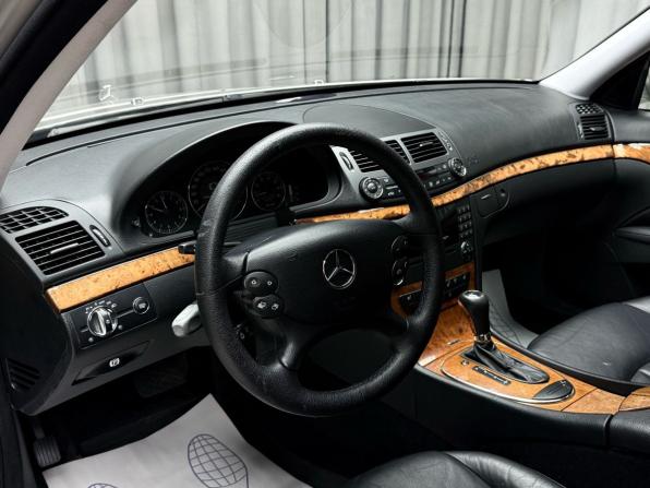 Mercedes-Benz E-Класс III (W211 S211) Рестайлинг с пробегом 2007 года, цена 1 149 000 рублей, 166723 км, седан, Автокод Объявления
