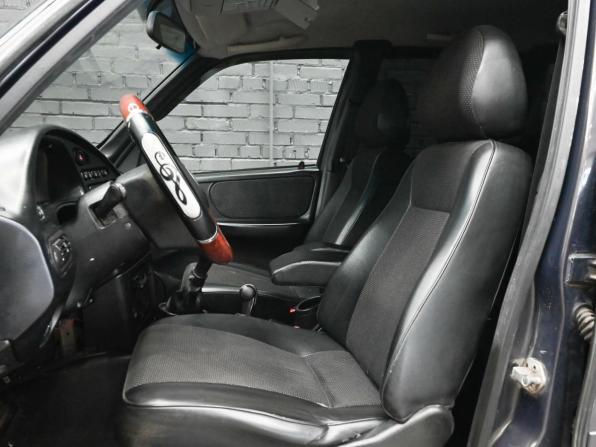 Chevrolet Niva I Рестайлинг с пробегом 2010 года, цена 440 000 рублей, 183118 км, внедорожник, Автокод Объявления
