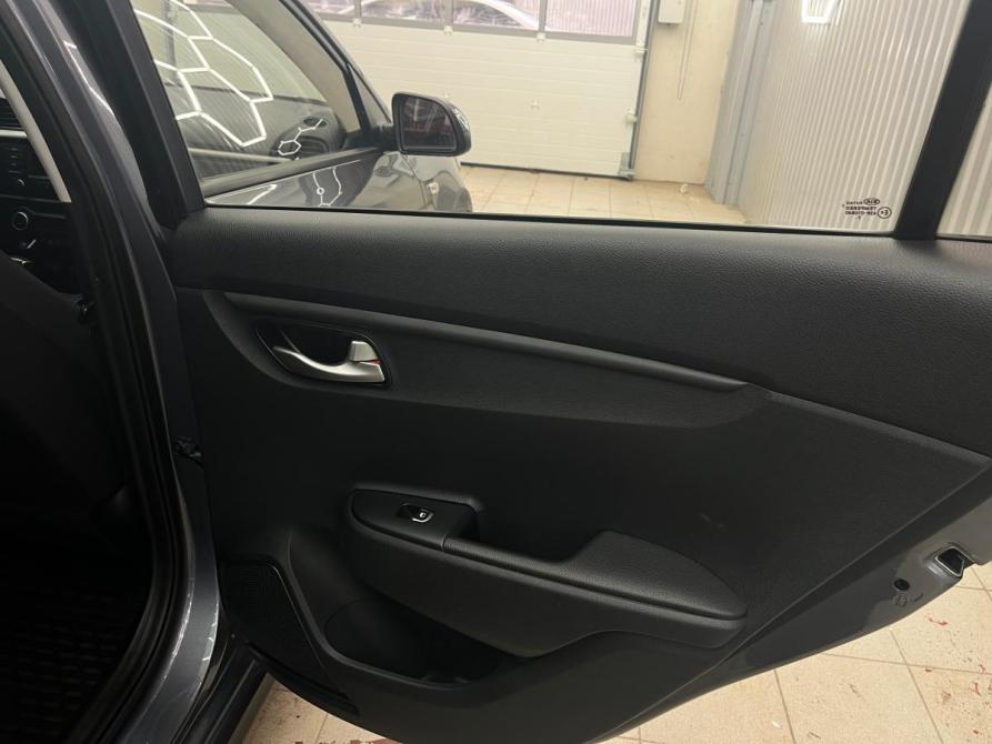 Kia Rio IV Альметьевск  - изображение 24