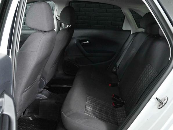 Volkswagen Polo V Рестайлинг с пробегом 2017 года, цена 1 230 000 рублей, 132080 км, седан, Автокод Объявления