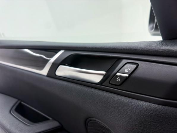 BMW X3 II (F25) Рестайлинг с пробегом 2015 года, цена 2 399 000 рублей, 123275 км, внедорожник, Автокод Объявления