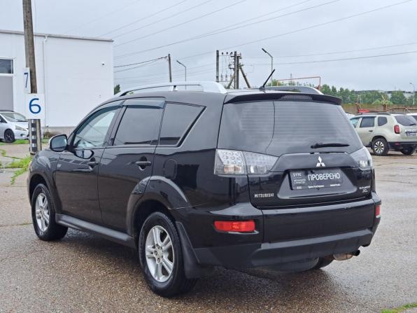 Mitsubishi Outlander II Рестайлинг с пробегом 2010 года, цена 820 000 рублей, 206100 км, внедорожник, Автокод Объявления