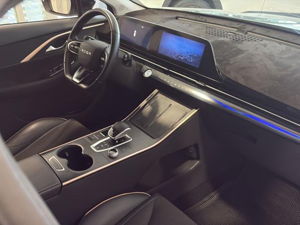 Omoda C5 I с пробегом 2024 года, цена 1 720 000 рублей, 45526 км, внедорожник, Автокод Объявления