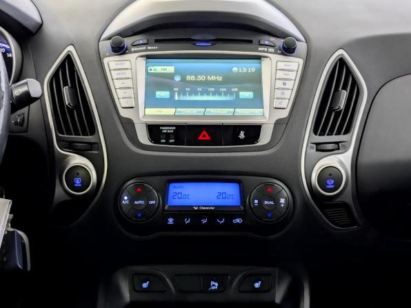 Hyundai ix35 I с пробегом 2012 года, цена 1 400 000 рублей, 125135 км, внедорожник, Автокод Объявления