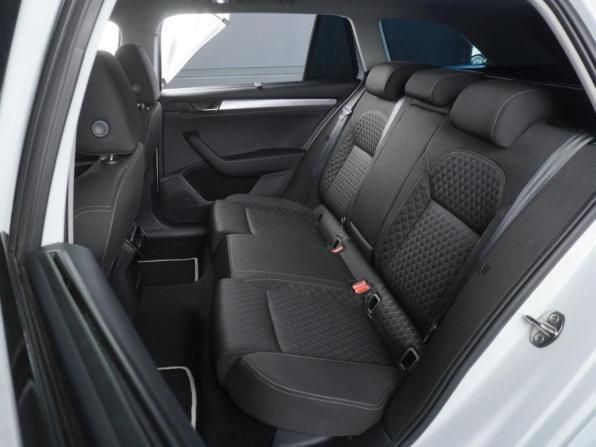 Skoda Superb III с пробегом 2019 года, цена 2 530 000 рублей, 201763 км, универсал, Автокод Объявления