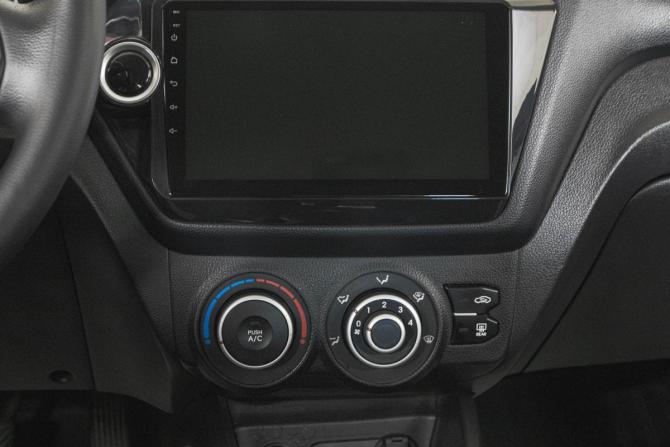 Kia Rio III с пробегом 2013 года, цена 779 000 рублей, 100000 км, хэтчбек, Автокод Объявления