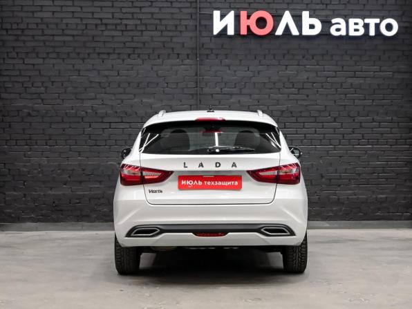 Lada (ВАЗ) Vesta I Рестайлинг (NG) с пробегом 2024 года, цена 1 400 000 рублей, 54885 км, универсал, Автокод Объявления