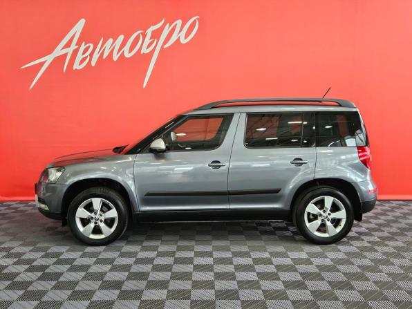 Skoda Yeti I Рестайлинг с пробегом 2015 года, цена 1 075 000 рублей, 262095 км, внедорожник, Автокод Объявления