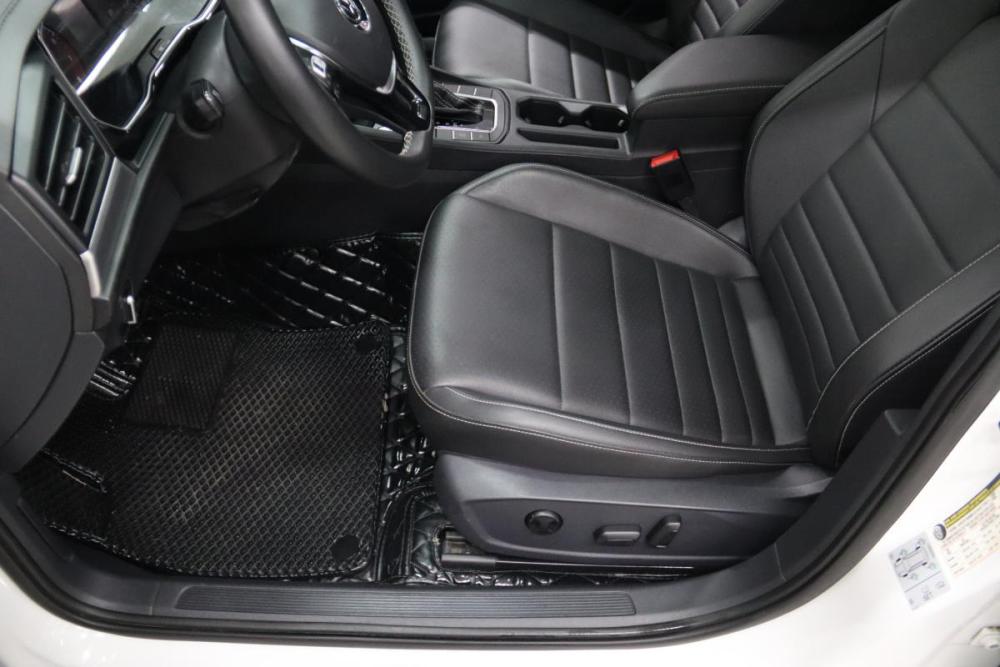 Volkswagen Jetta VII Сургут  - изображение 10