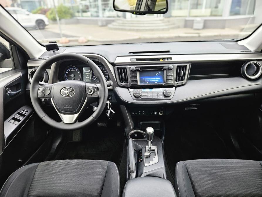 Toyota RAV4 IV (XA40) Рестайлинг Санкт-Петербург  - изображение 13