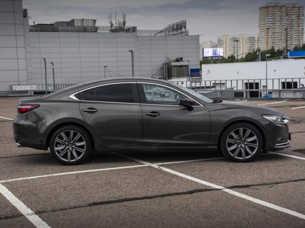 Mazda 6 III (GJ) Рестайлинг 2 с пробегом 2018 года, цена 2 478 000 рублей, 97398 км, седан, Автокод Объявления
