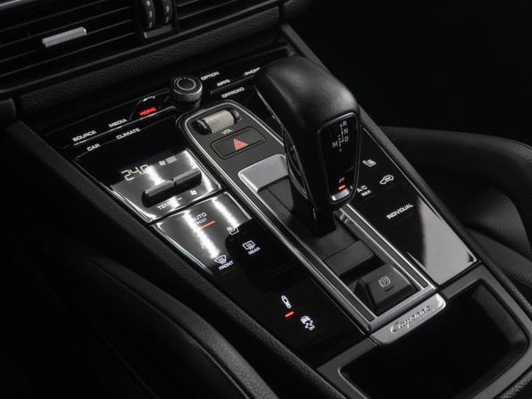 Porsche Cayenne III с пробегом 2022 года, цена 12 400 000 рублей, 65612 км, внедорожник, Автокод Объявления