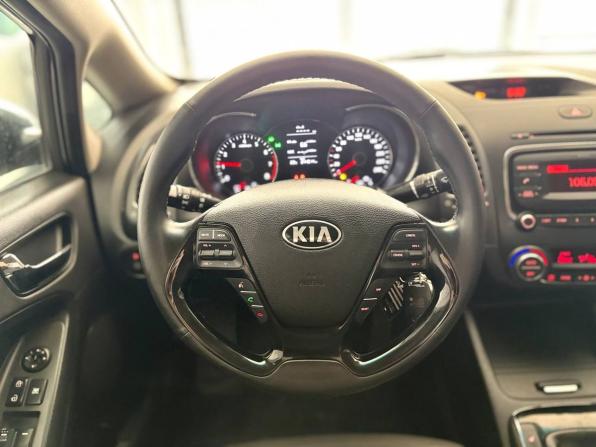 Kia Cerato III Рестайлинг (Classic) с пробегом 2018 года, цена 887 200 рублей, 244011 км, седан, Автокод Объявления