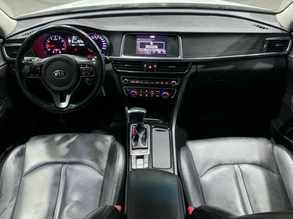 Kia Optima IV Рестайлинг с пробегом 2018 года, цена 1 895 000 рублей, 138515 км, седан, Автокод Объявления