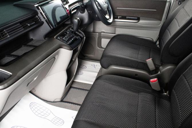 Honda Stepwgn V с пробегом 2019 года, цена 2 129 000 рублей, 114838 км, минивэн, Автокод Объявления
