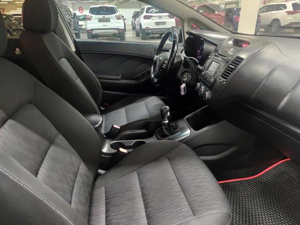Kia Cerato III с пробегом 2013 года, цена 850 000 рублей, 171109 км, седан, Автокод Объявления
