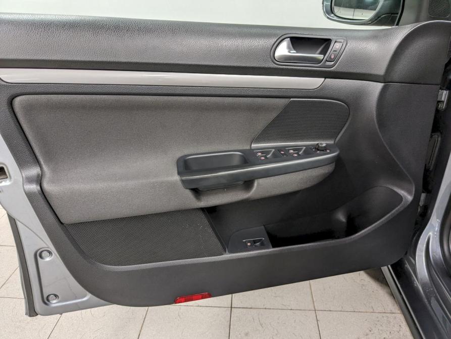 Volkswagen Jetta V Москва  - изображение 11