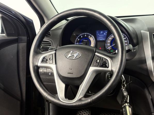 Hyundai Solaris I с пробегом 2013 года, цена 920 000 рублей, 158677 км, седан, Автокод Объявления