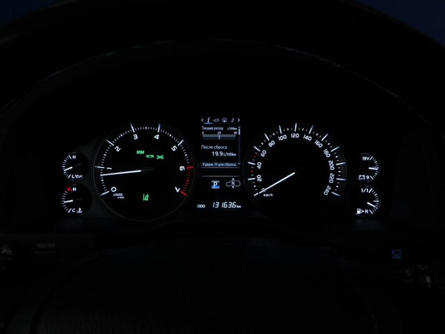 Toyota Land Cruiser 200 Series Рестайлинг 2 Москва  - изображение 28