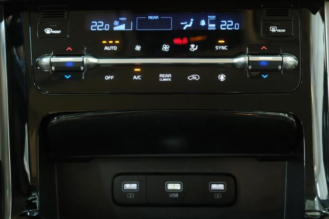 Kia Carnival IV с пробегом 2021 года, цена 4 369 000 рублей, 67000 км, минивэн, Автокод Объявления