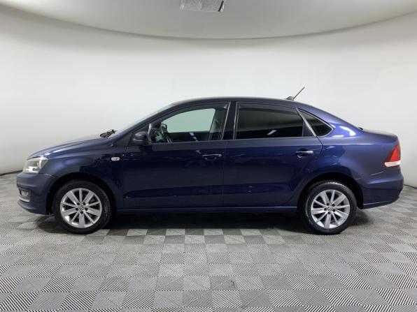 Volkswagen Polo V Рестайлинг с пробегом 2017 года, цена 1 063 000 рублей, 150000 км, седан, Автокод Объявления
