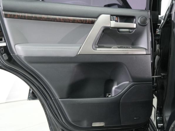 Toyota Land Cruiser 200 Series с пробегом 2009 года, цена 2 700 000 рублей, 197355 км, внедорожник, Автокод Объявления