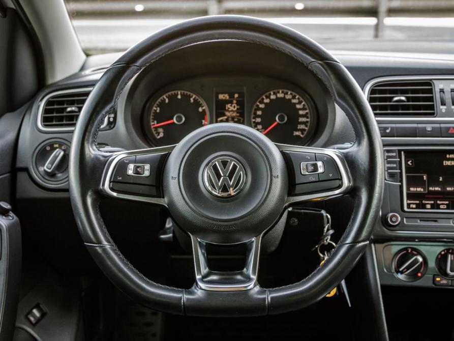 Volkswagen Polo V Рестайлинг Волгоград  - изображение 15