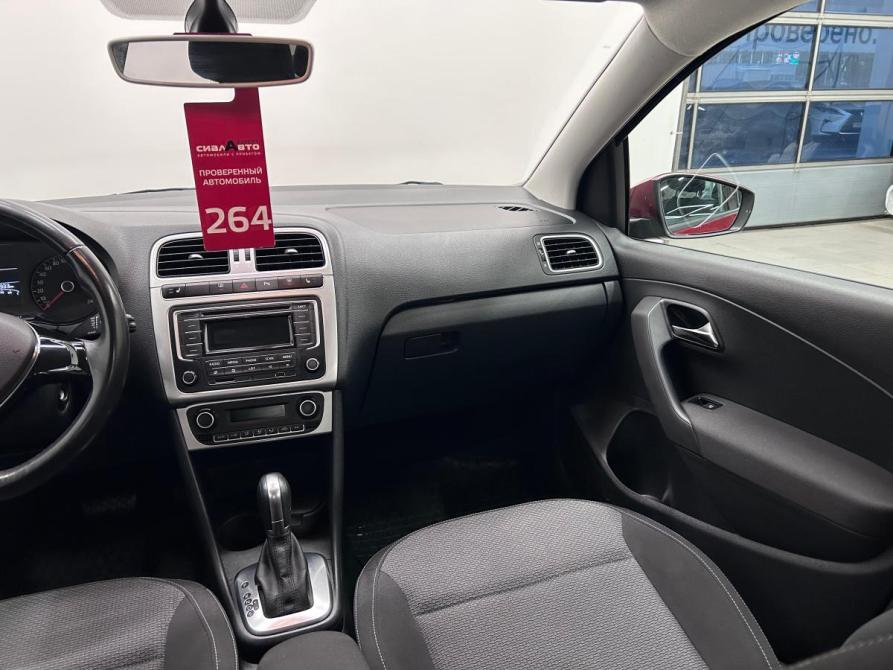 Volkswagen Polo V Рестайлинг Красноярск  - изображение 11