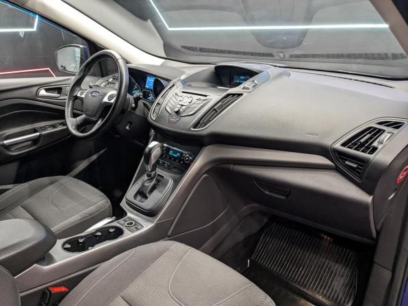 Ford Kuga II с пробегом 2016 года, цена 1 650 000 рублей, 92565 км, внедорожник, Автокод Объявления