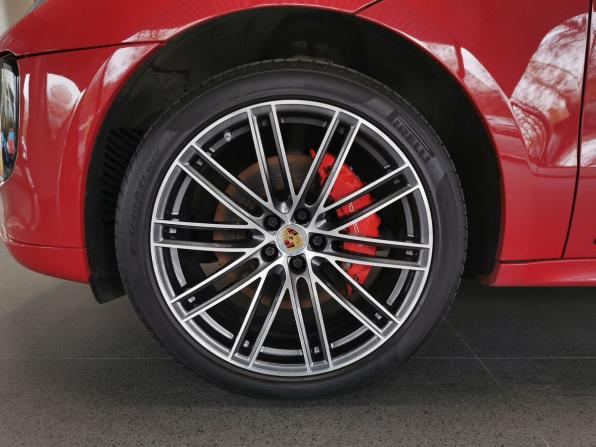 Porsche Macan I Рестайлинг с пробегом 2021 года, цена 7 750 000 рублей, 50878 км, внедорожник, Автокод Объявления