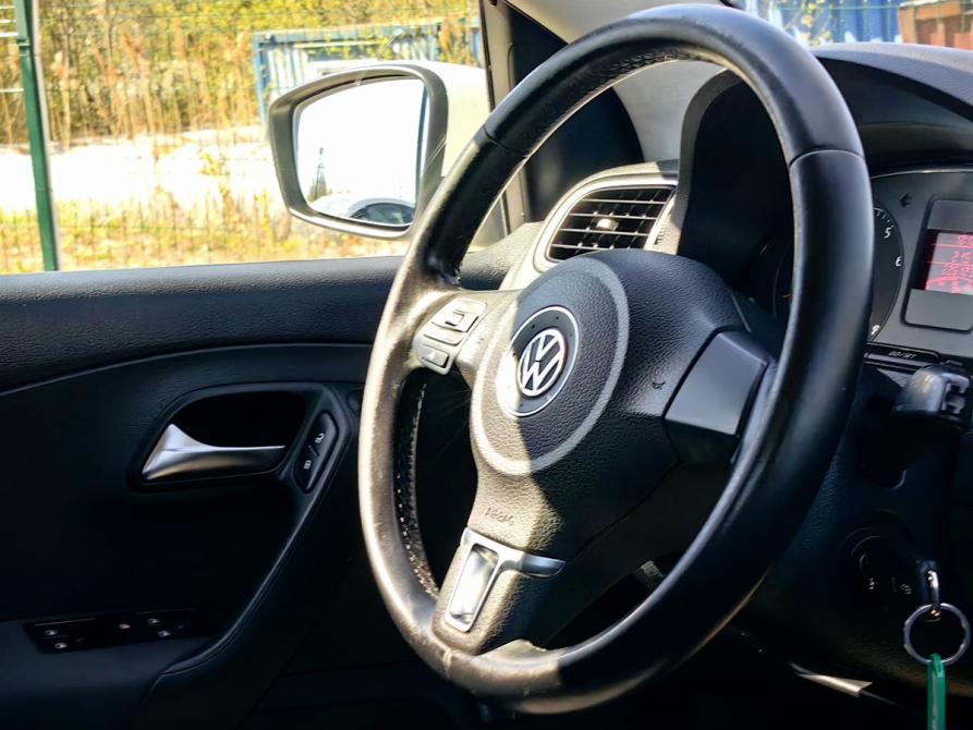 Volkswagen Polo V Санкт-Петербург  - изображение 11