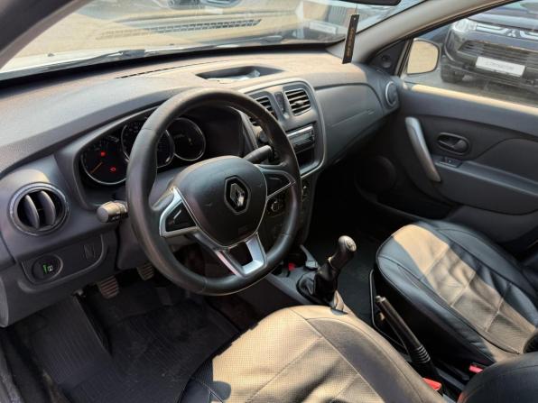 Renault Logan II Рестайлинг с пробегом 2020 года, цена 355 000 рублей, 311000 км, седан, Автокод Объявления