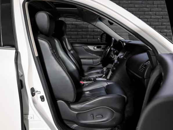 Infiniti QX70 с пробегом 2014 года, цена 2 750 000 рублей, 112670 км, внедорожник, Автокод Объявления