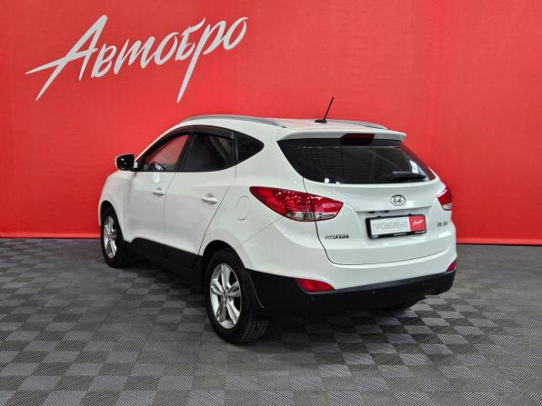 Hyundai ix35 I с пробегом 2013 года, цена 1 150 000 рублей, 174000 км, внедорожник, Автокод Объявления