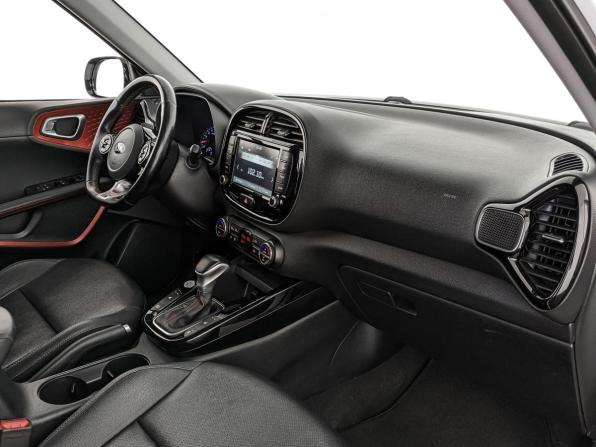 Kia Soul III с пробегом 2021 года, цена 2 030 000 рублей, 136261 км, хэтчбек, Автокод Объявления