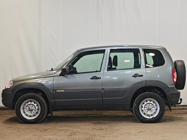 Chevrolet Niva I Рестайлинг с пробегом 2017 года, цена 699 000 рублей, 147094 км, внедорожник, Автокод Объявления