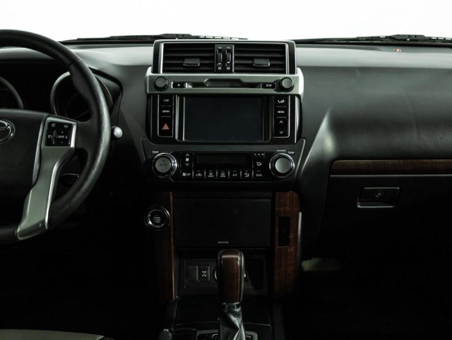 Toyota Land Cruiser Prado 150 Series Рестайлинг 1 Санкт-Петербург  - изображение 15