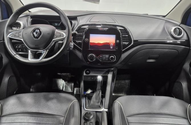 Renault Kaptur I Рестайлинг с пробегом 2020 года, цена 1 920 000 рублей, 23954 км, внедорожник, Автокод Объявления