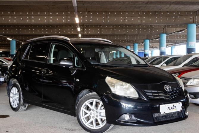 Toyota Verso I с пробегом 2012 года, цена 990 000 рублей, 206187 км, компактвэн, Автокод Объявления