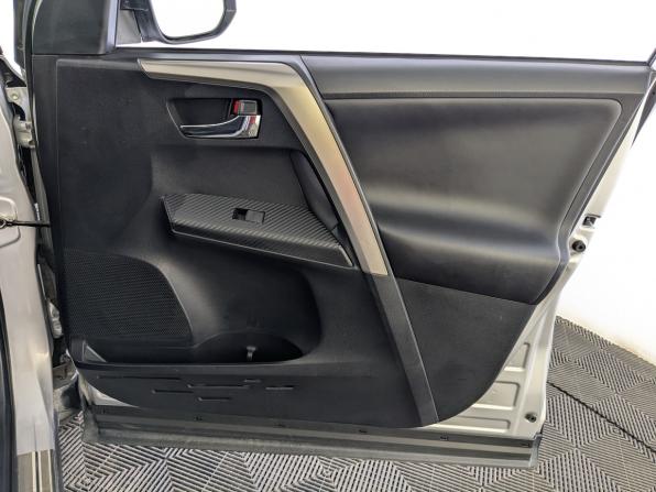 Toyota RAV4 IV (XA40) с пробегом 2014 года, цена 1 845 000 рублей, 133010 км, внедорожник, Автокод Объявления