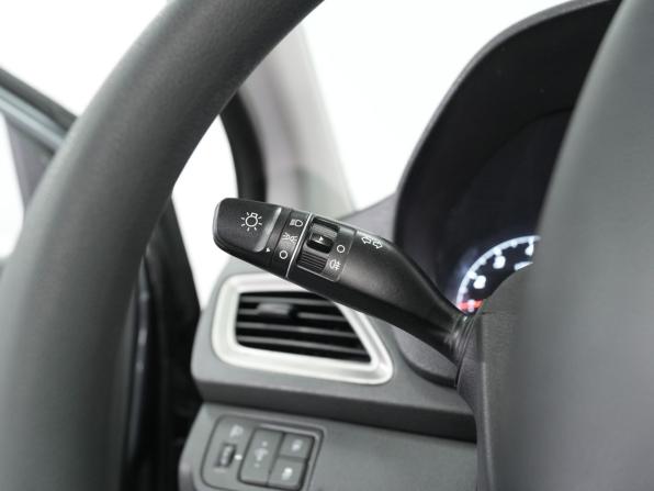 Hyundai Solaris II Рестайлинг с пробегом 2020 года, цена 1 375 000 рублей, 137200 км, седан, Автокод Объявления