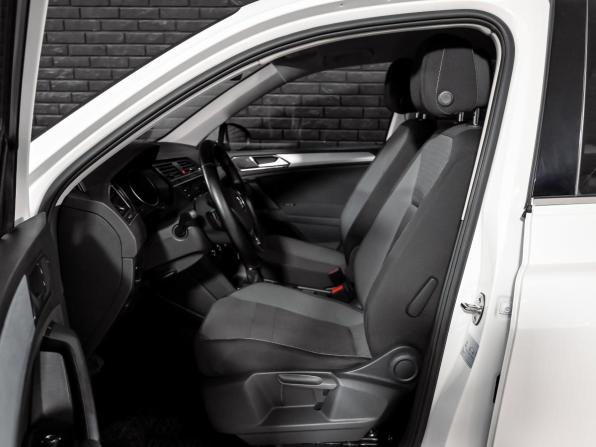Volkswagen Tiguan II с пробегом 2018 года, цена 2 580 000 рублей, 50603 км, внедорожник, Автокод Объявления